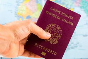 passaporto elettronico italiano